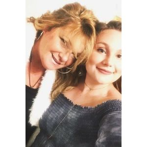 Meet your Posher, Wendy